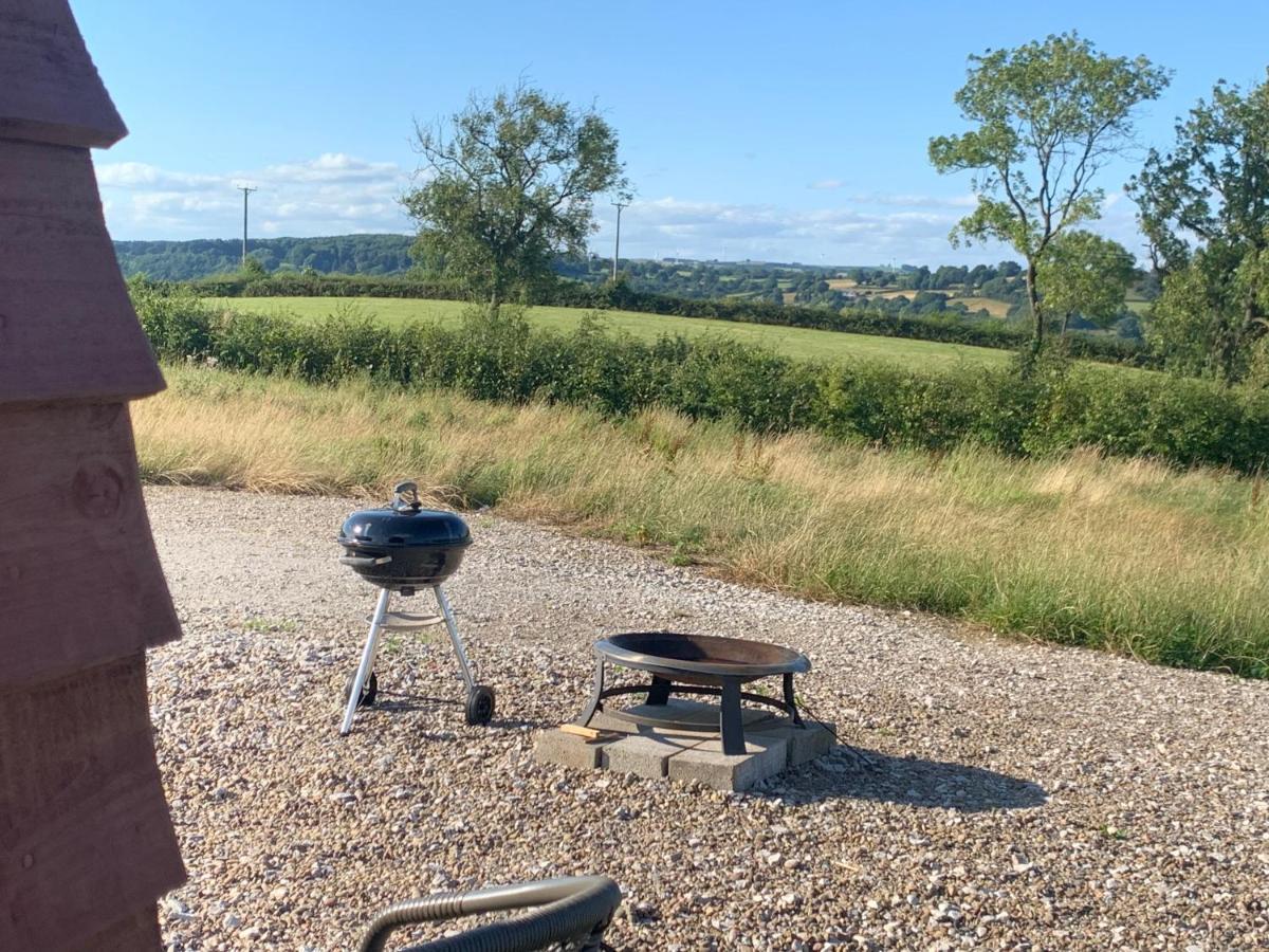 Poplars Farm Site Glamping Pods Adults Only With Separate, Private Shower Campsite Hulland